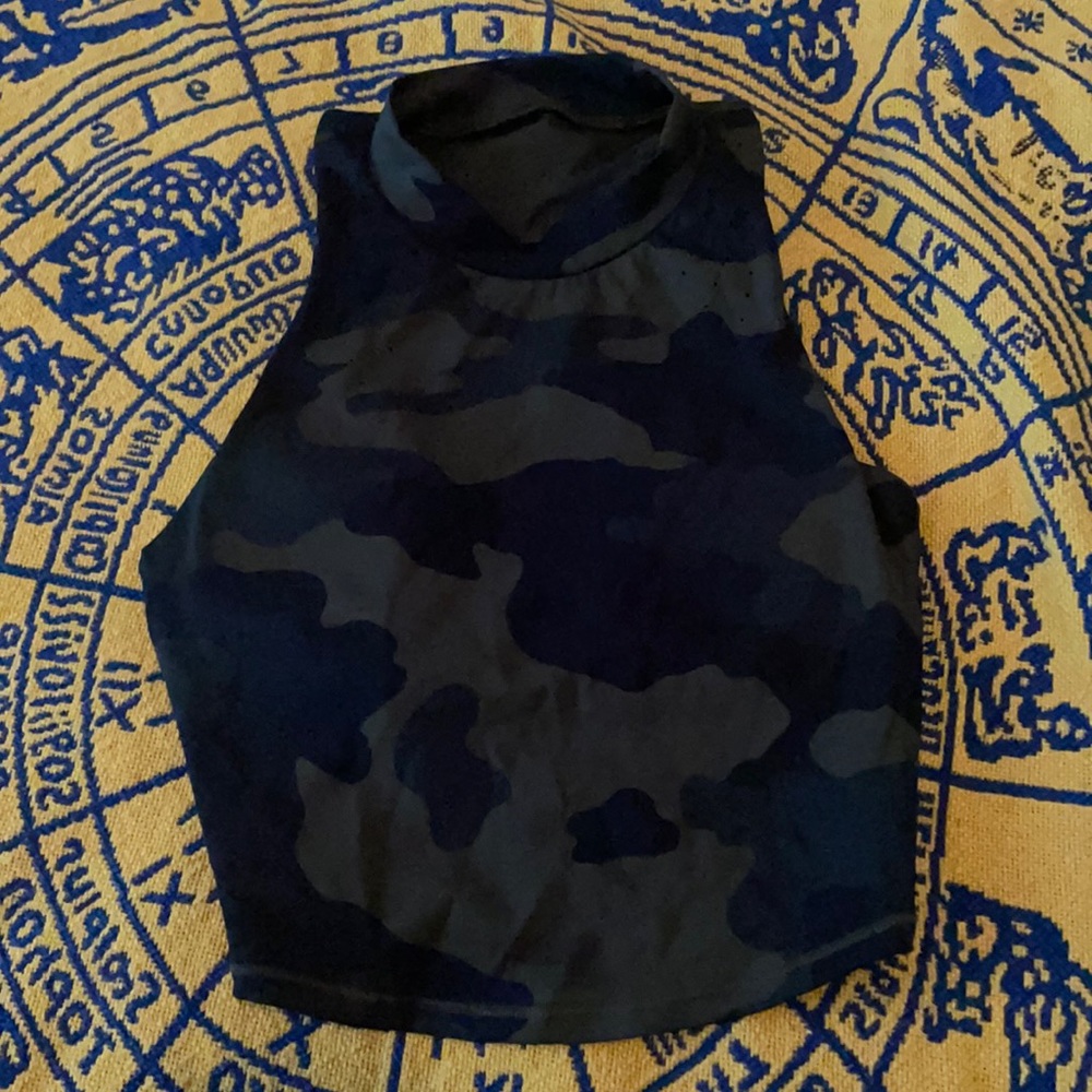 TARGET WORKOUT TOP